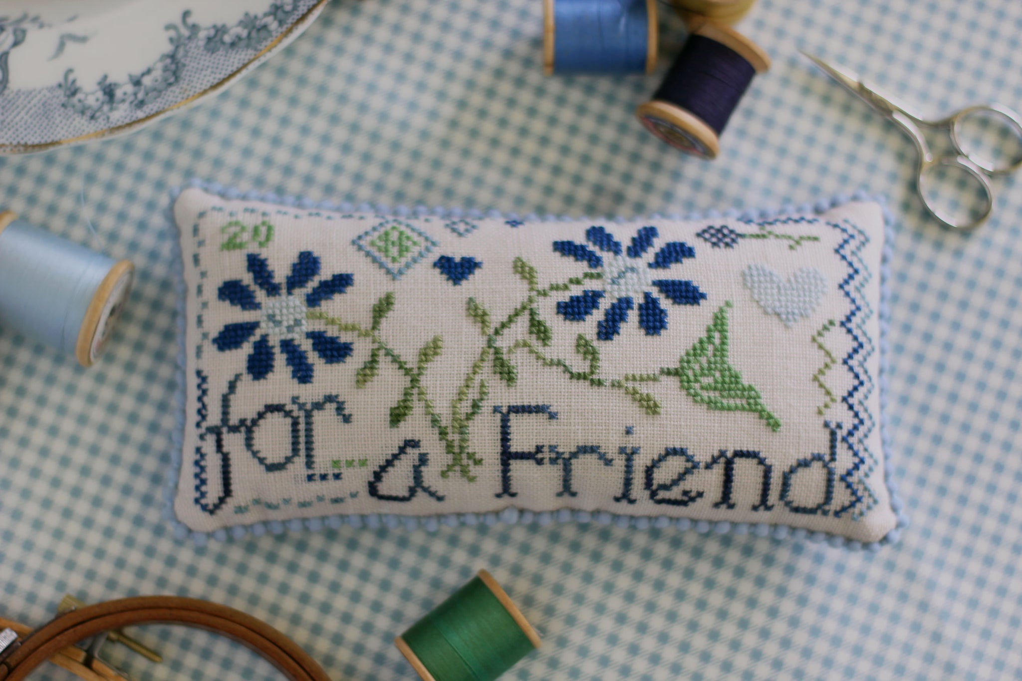 Friendly Blooms - design details